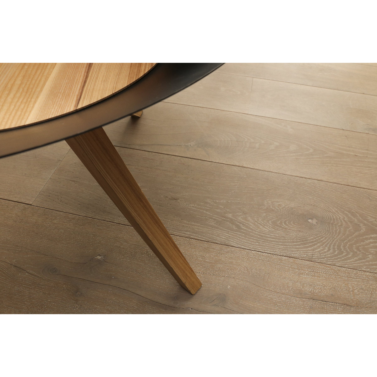 110. Massivholztisch Y - Esche - Barowski-Wohnraum - Schadstofffrei - Formaldehydfrei