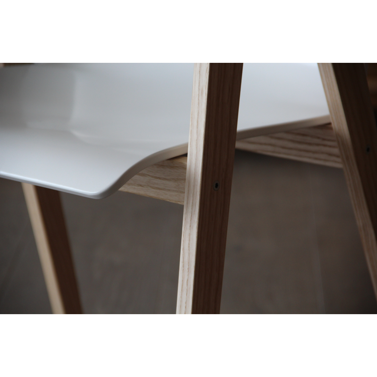 132. Stuhl_B - Esche - Barowski-Wohnraum - Schadstofffrei - Formaldehydfrei