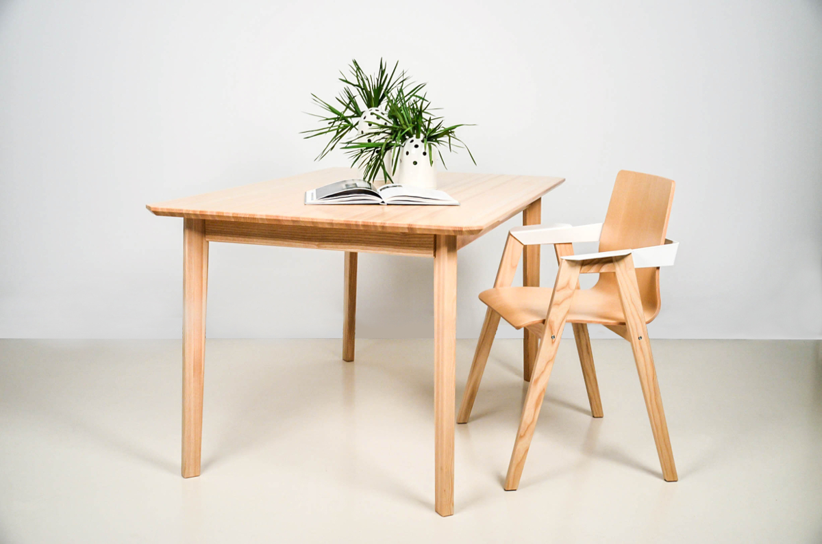 98. Massivholztisch T - Esche - Barowski-Wohnraum - Schadstofffrei - Formaldehydfrei